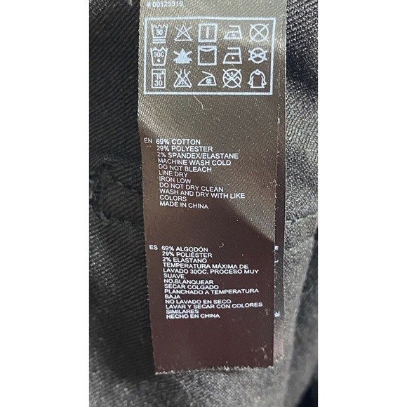 Forever 21 Junior Women's High Waisted Shorts Size Small Black Button Front - Picture 4 of 6